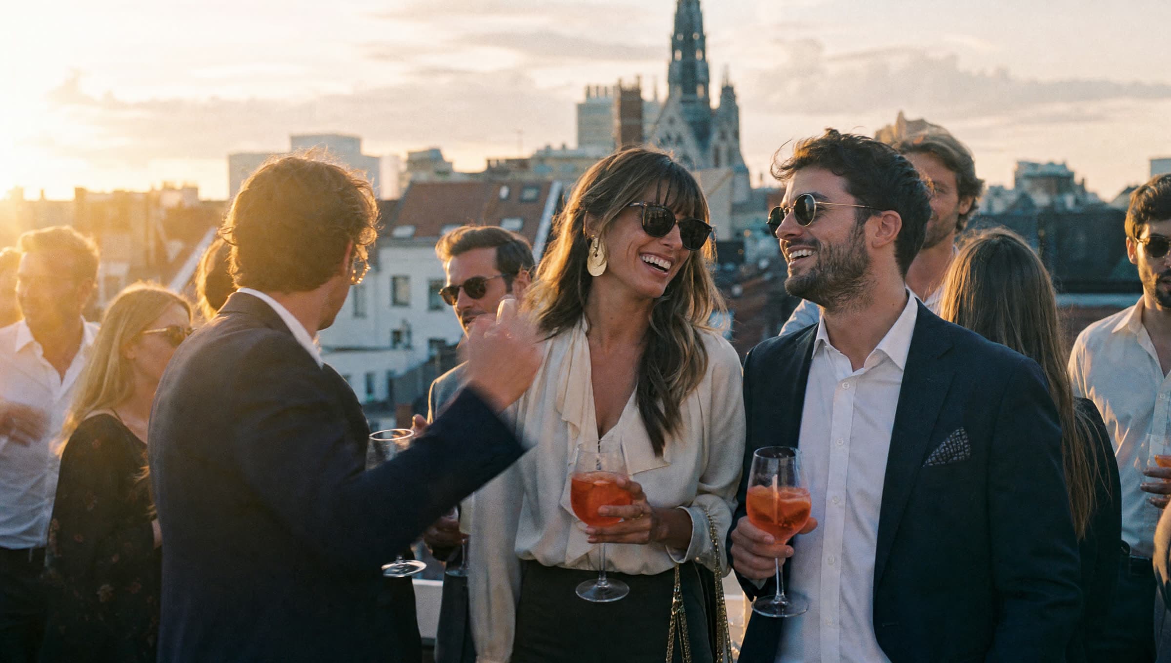 Apéro rooftop à l'heure dorée à Bruxelles